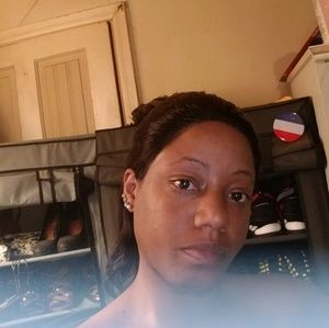 Meet your Posher, Rosita